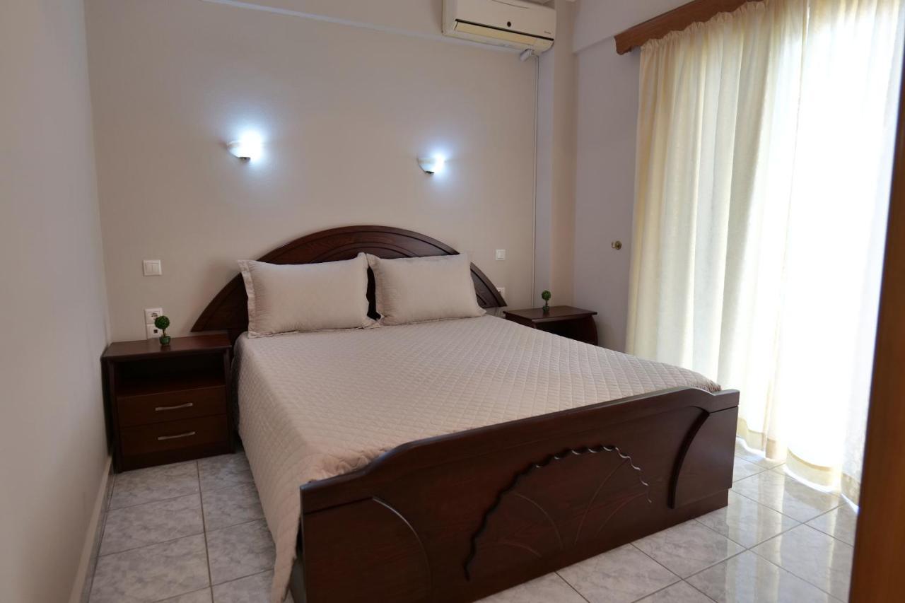 Kosta Apartments Sarande Exterior photo