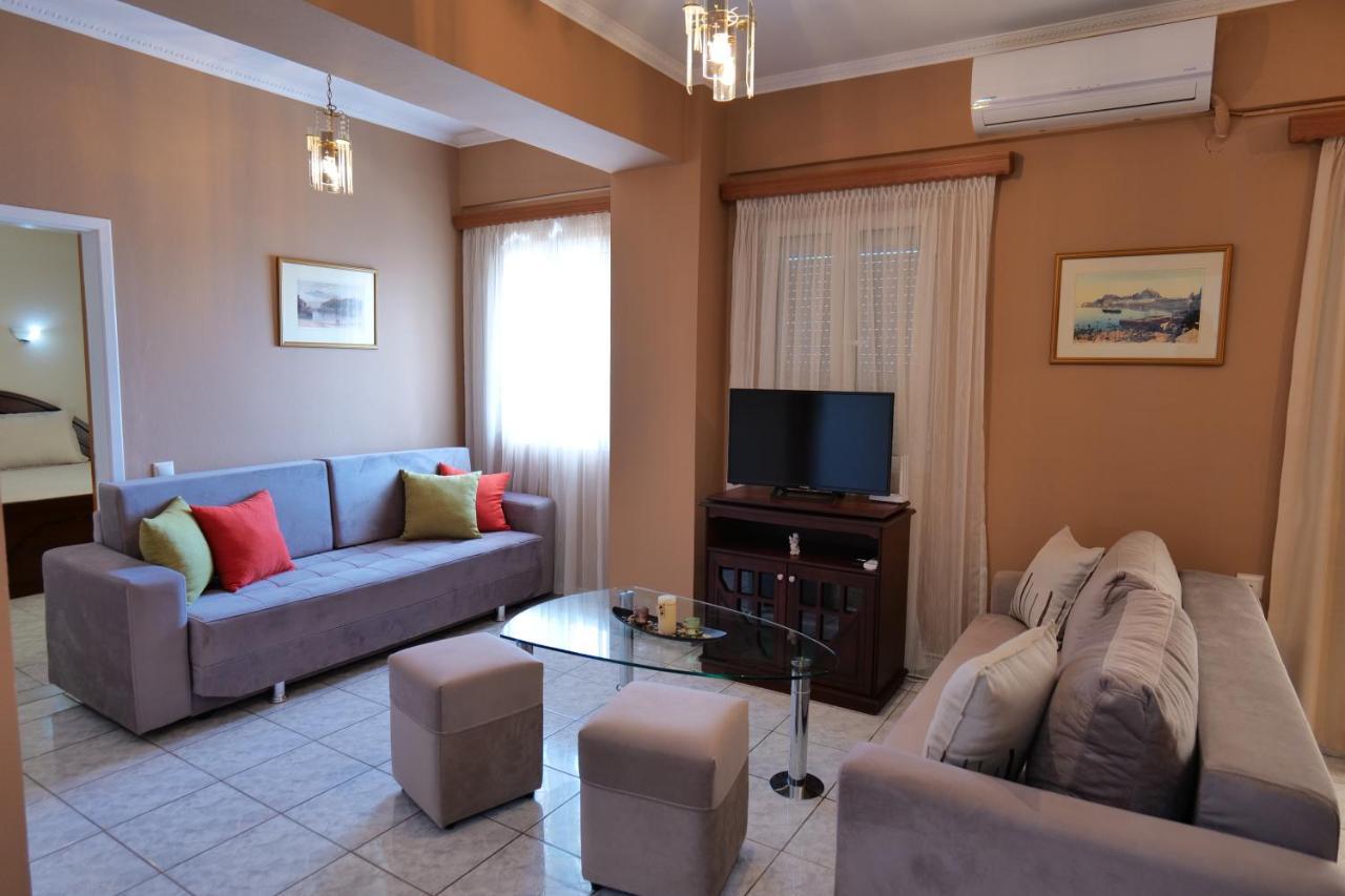 Kosta Apartments Sarande Exterior photo