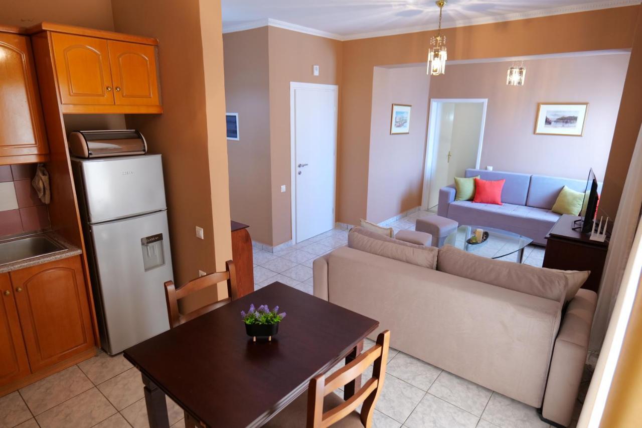 Kosta Apartments Sarande Exterior photo
