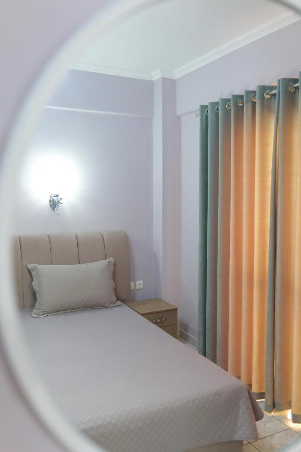 Kosta Apartments Sarande Exterior photo